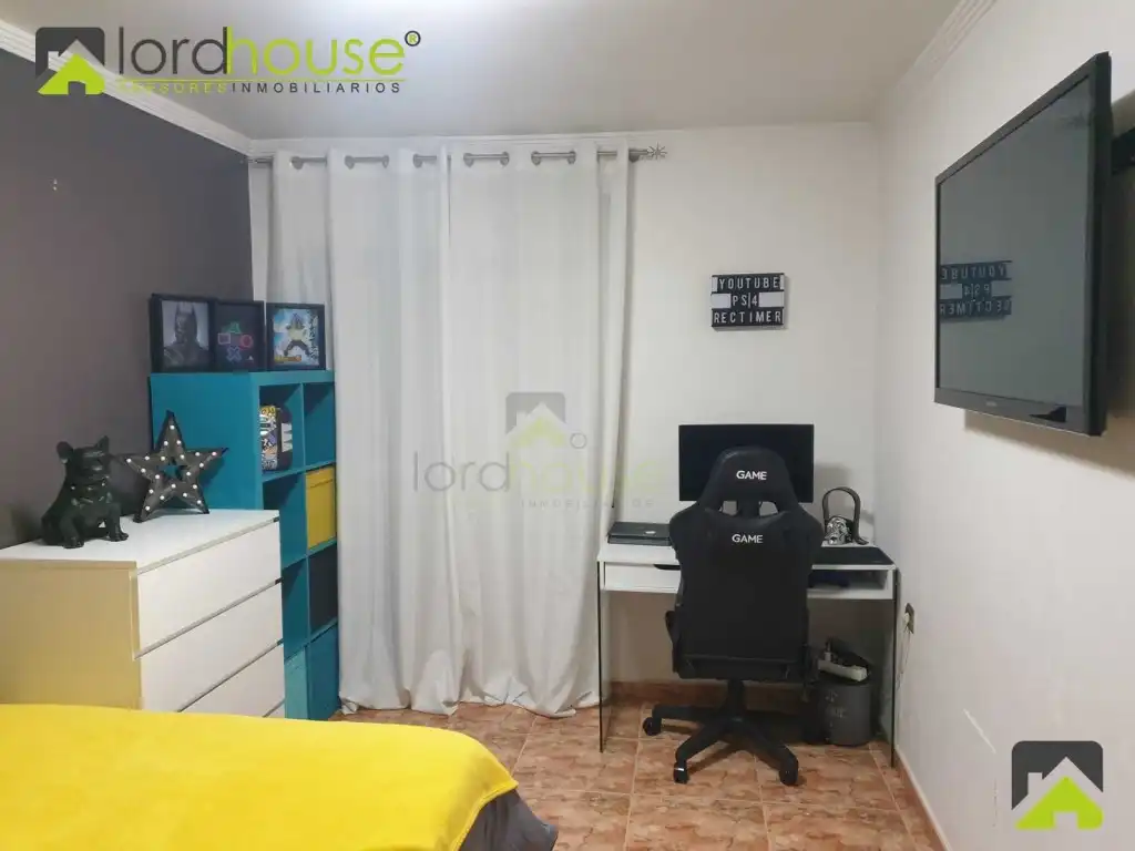 Houses for sale in Calle Francisco Pizarro, San Antonio