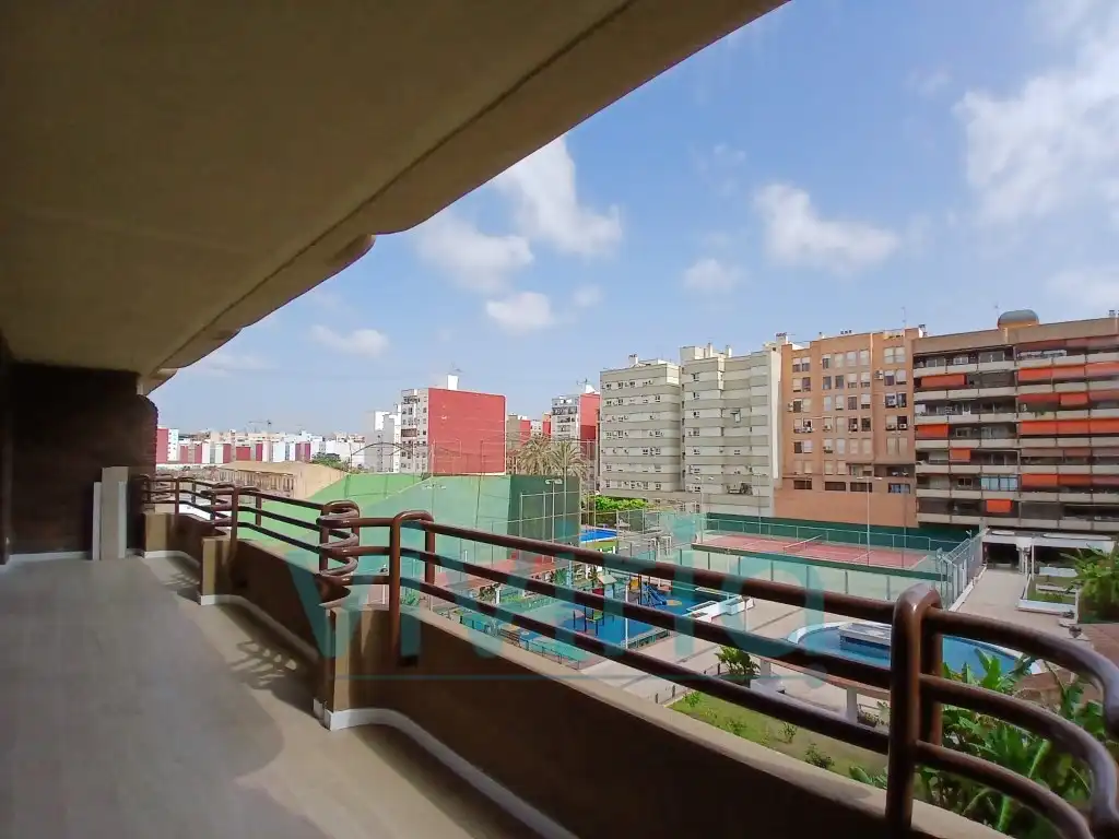 Terraza de Piso en venta en Valencia con Aire acondicionado, Jardín privado y Terraza