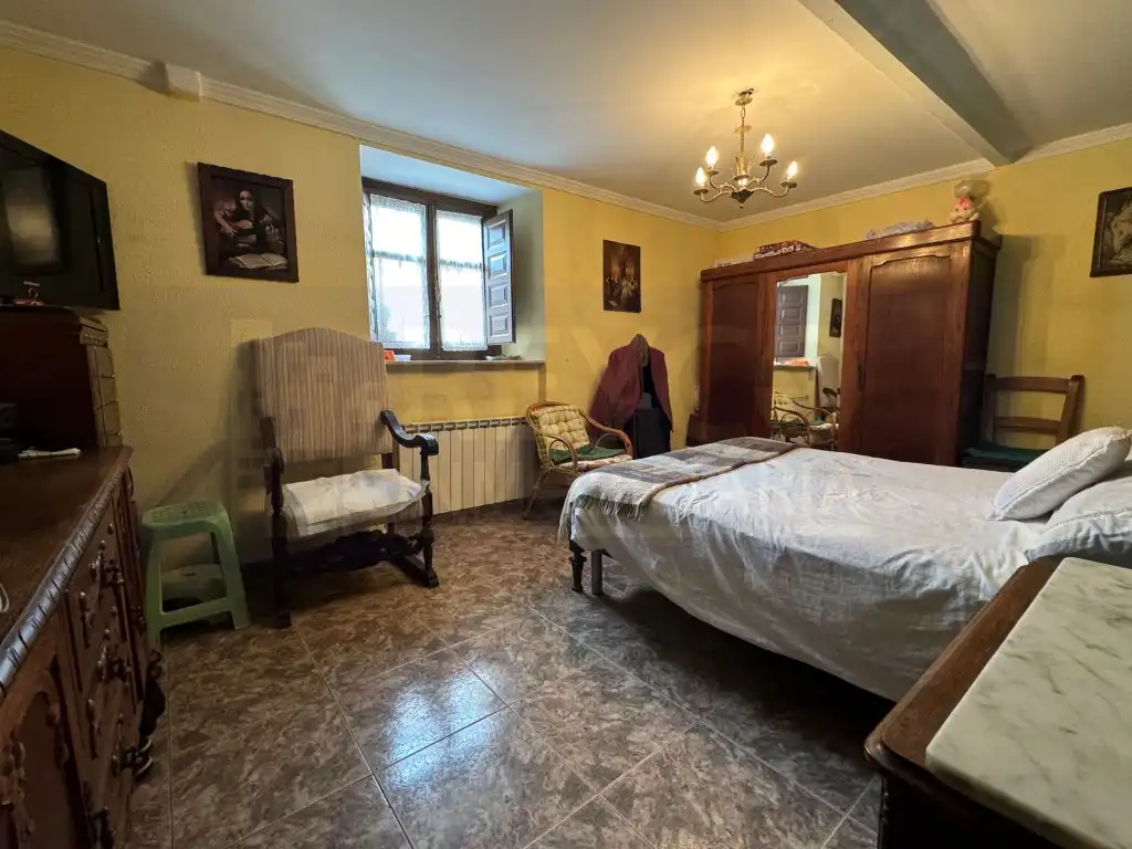 Dormitori de Casa o xalet en venda en Baños de Rioja