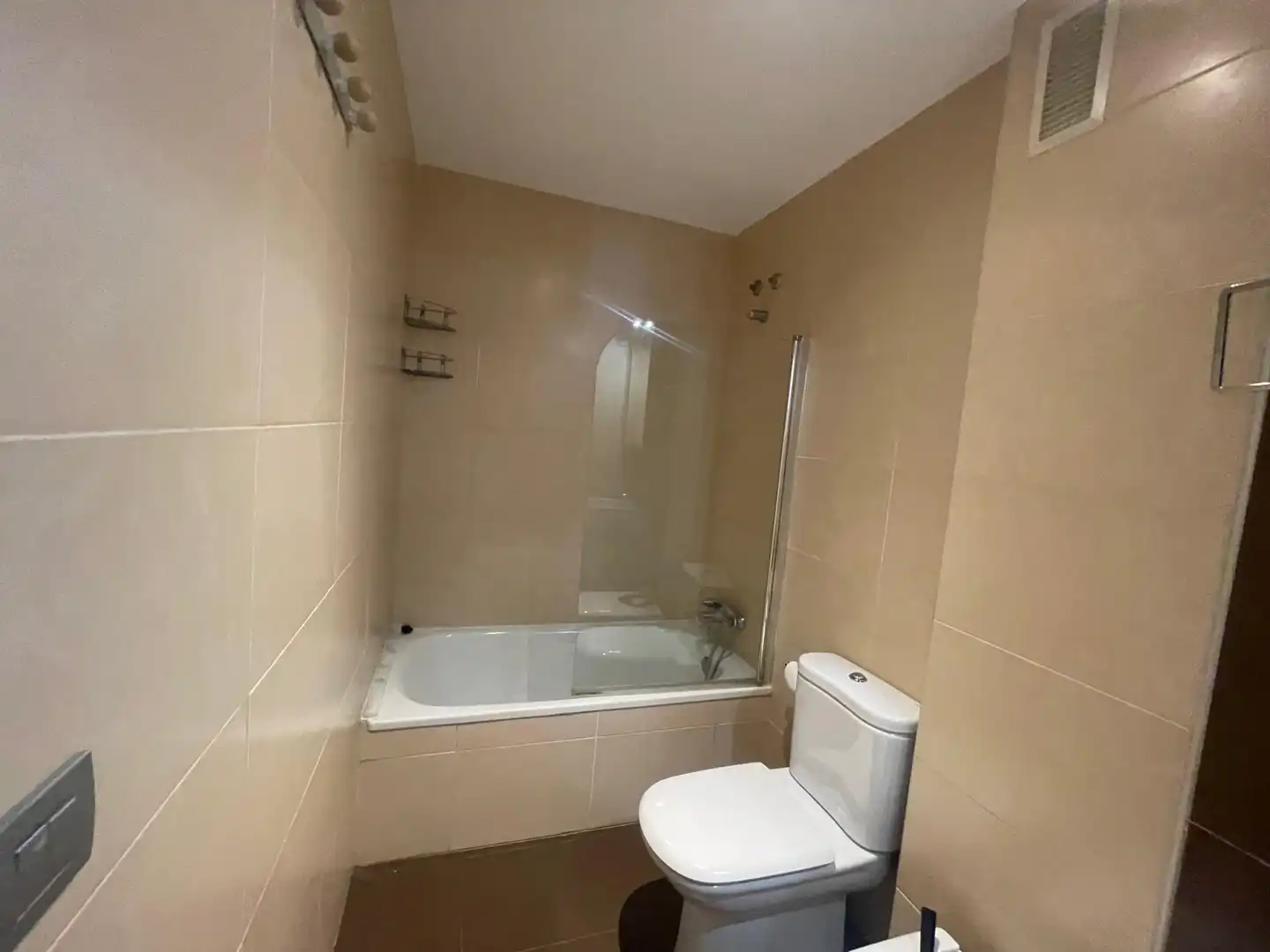 Casa aparellada en venda a Carrer Tenerife, imagen 26