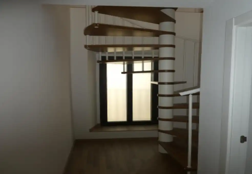 Dúplex en venta en Vilanova i la Geltrú con Aire acondicionado, Calefacción y Parquet