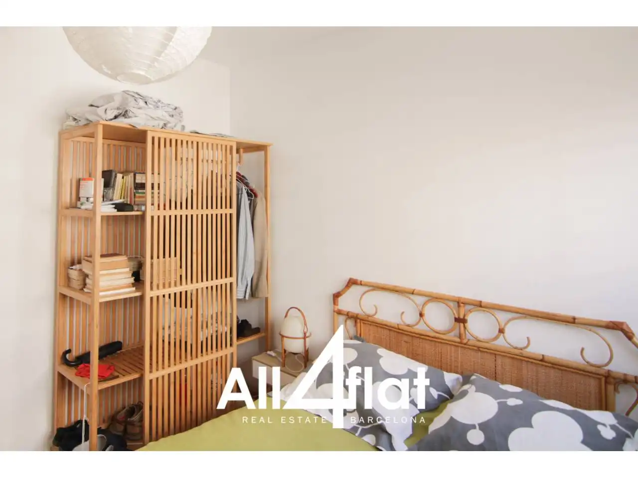 Schlafzimmer von Wohnung zur Miete in Barcelona mit Heizung, Parkett und Terrasse