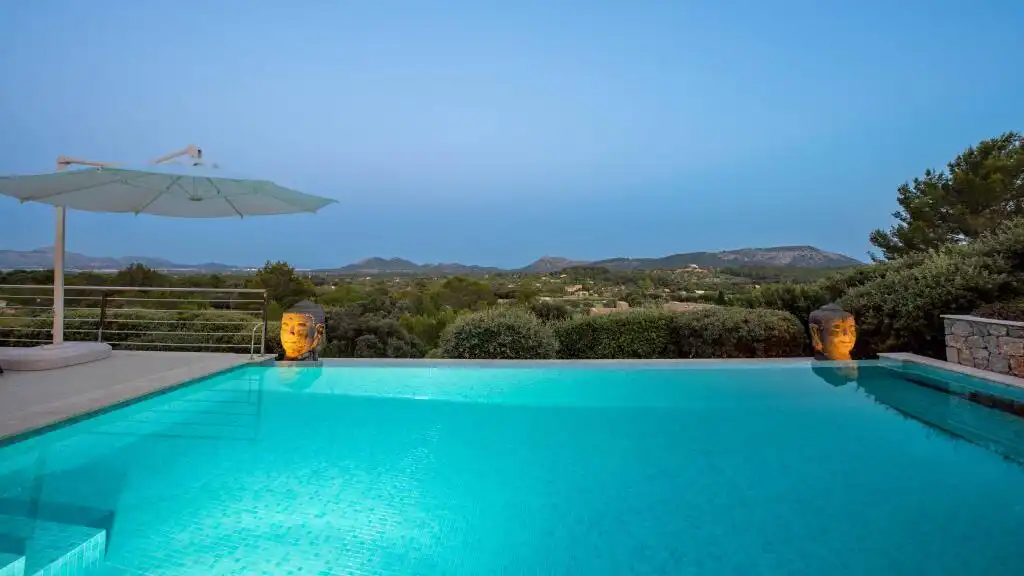 Piscina de Casa o xalet de lloguer en Pollença amb Aire condicionat, Calefacció i Jardí privat