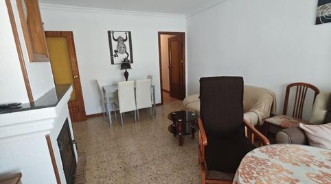Foto 3 de Piso en venta en Plaza de la Constitución, Miralvalle - Av. Virgen del Puerto - La Data, Plasencia