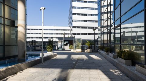 Foto 2 de Dúplex en venta en Avenida de Manoteras, Virgen del Cortijo - Manoteras, Madrid Capital