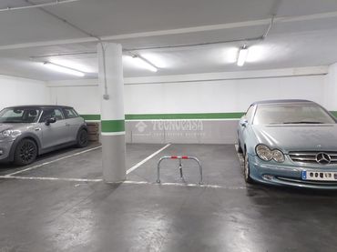 Einzelparkplatz mit Aufzug zum Verkauf in Tetuán