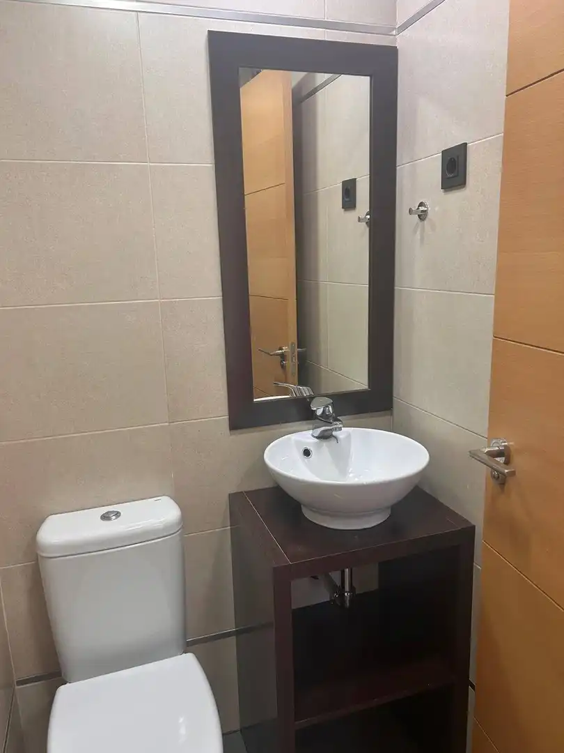 Badezimmer von Wohnung zur Miete in Madrid mit Abstellraum und Gemeinschaftspool