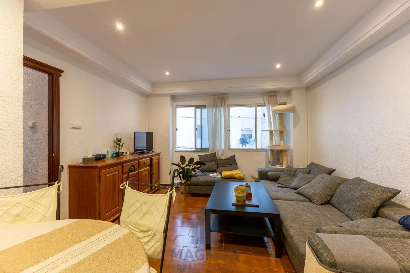 Piso en venta en Plaza ARTUR PIERA, Nou Moles