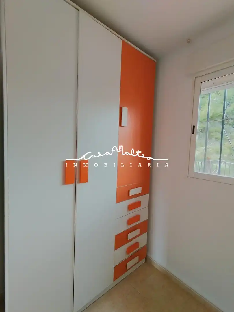 Dormitori de Apartament de lloguer en Altea amb Aire condicionat, Calefacció i Jardí privat