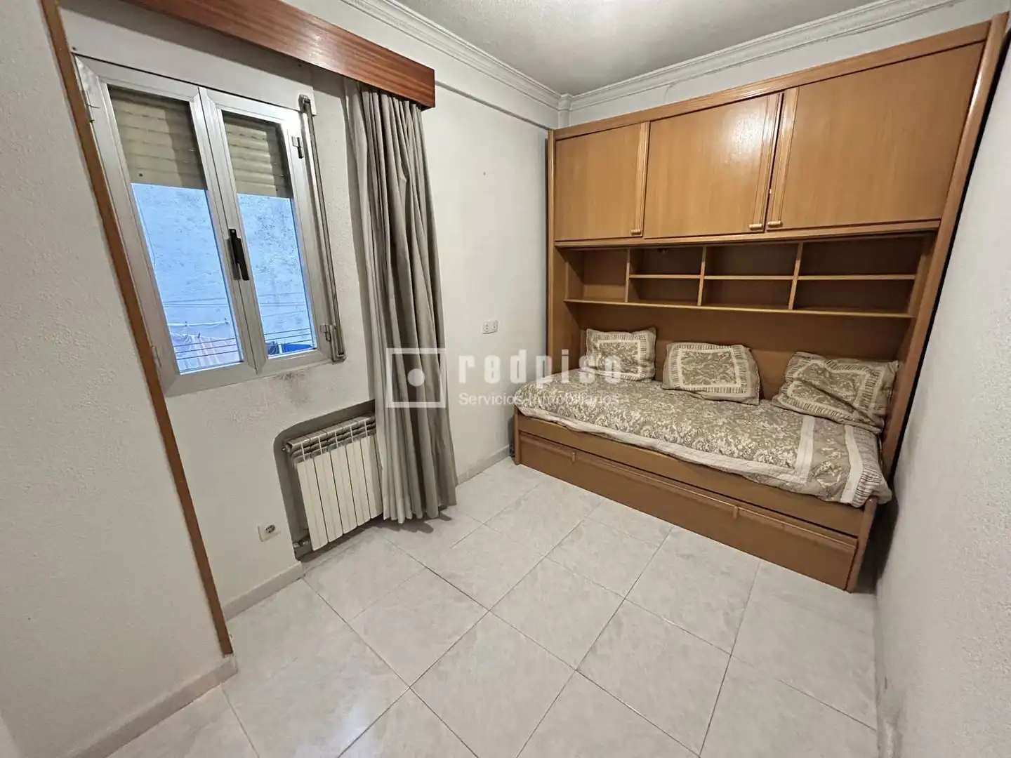 Habitación de Piso en venta en Madrid con Calefacción, Terraza y Amueblado