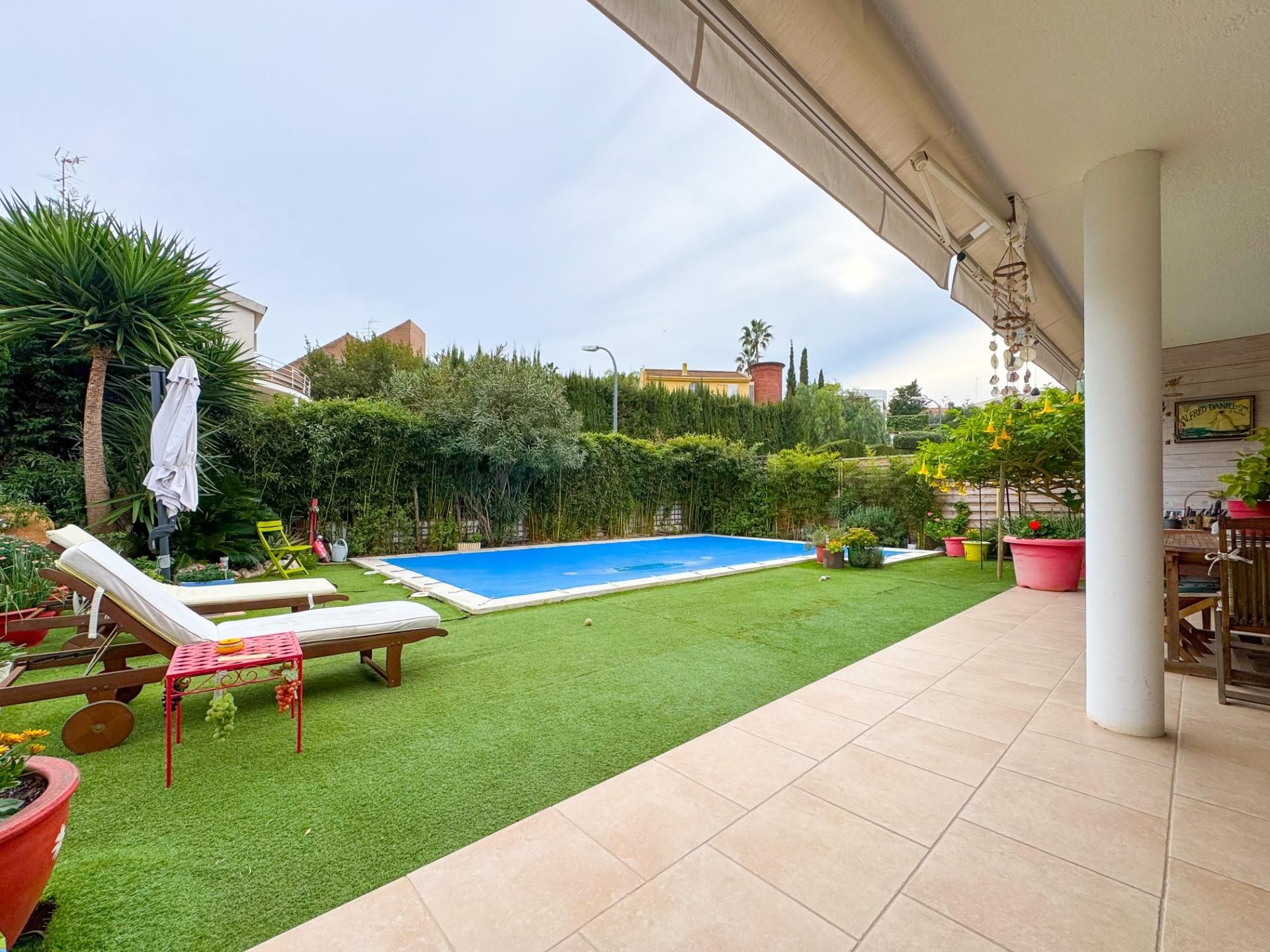 Garden of House or chalet for sale in  Tarragona Capital  with Air Conditioner, Heating and Private garden