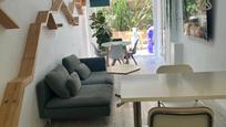 Sala d'estar de Pis de lloguer en  Barcelona Capital amb Aire condicionat, Terrassa i Moblat