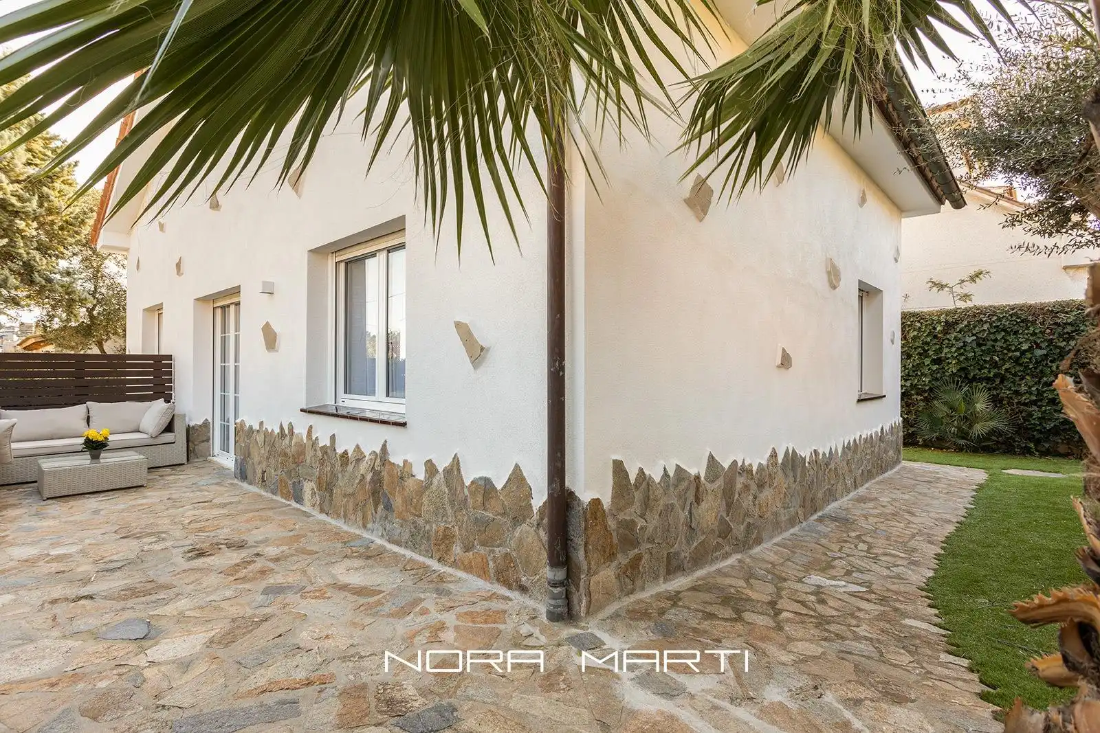 Vista exterior de Casa o chalet en venta en Sant Just Desvern con Aire acondicionado, Calefacción y Jardín privado