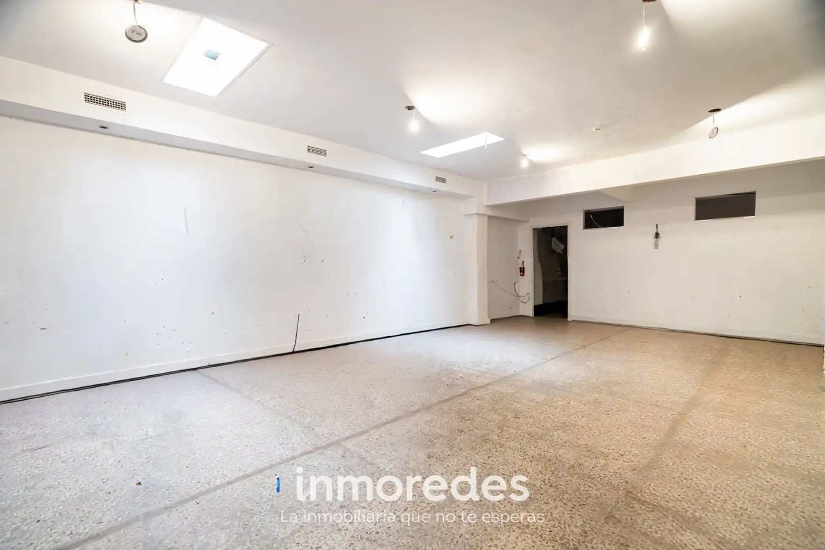 Local comercial en venda a Carrer de Sants, imagen 3