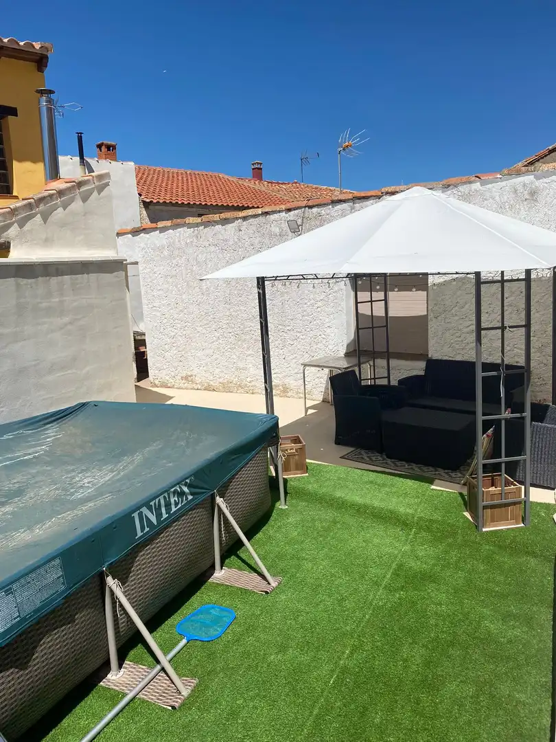Terrassa de Casa o xalet en venda en Villahermosa del Campo amb Calefacció, Traster i Piscina