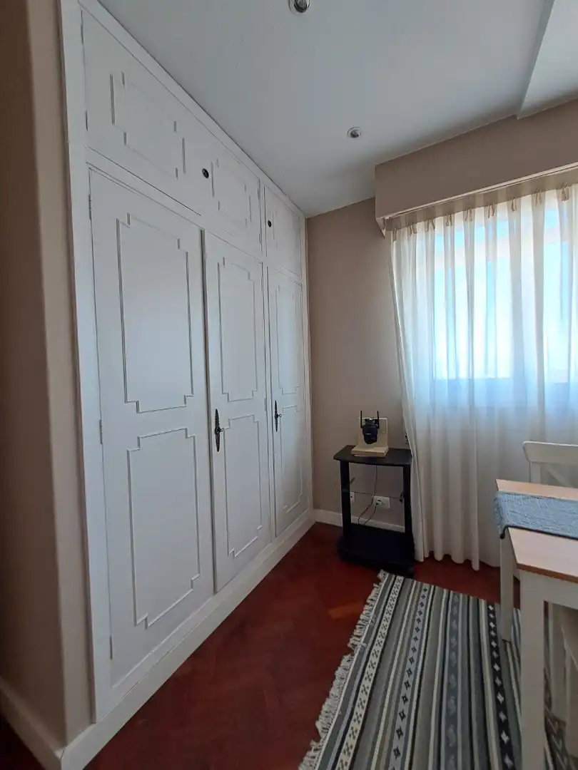 Habitación de Piso de alquiler en A Coruña Capital  con Calefacción, Terraza y Amueblado