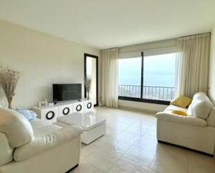 Sala d'estar de Apartament de lloguer en Marbella amb Aire condicionat, Terrassa i Traster