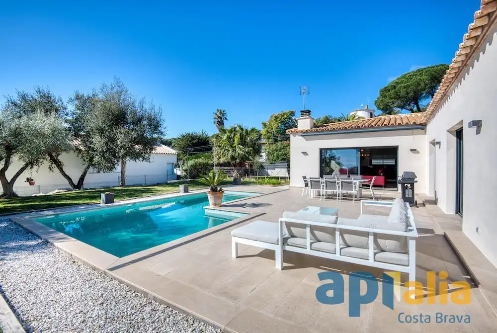 House with pool for sale in Platja d'Aro, imagen 2