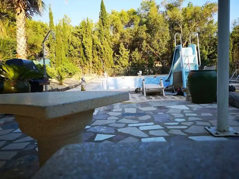 Chalet con jardín en venta en Urbanizaciones, imagen 4