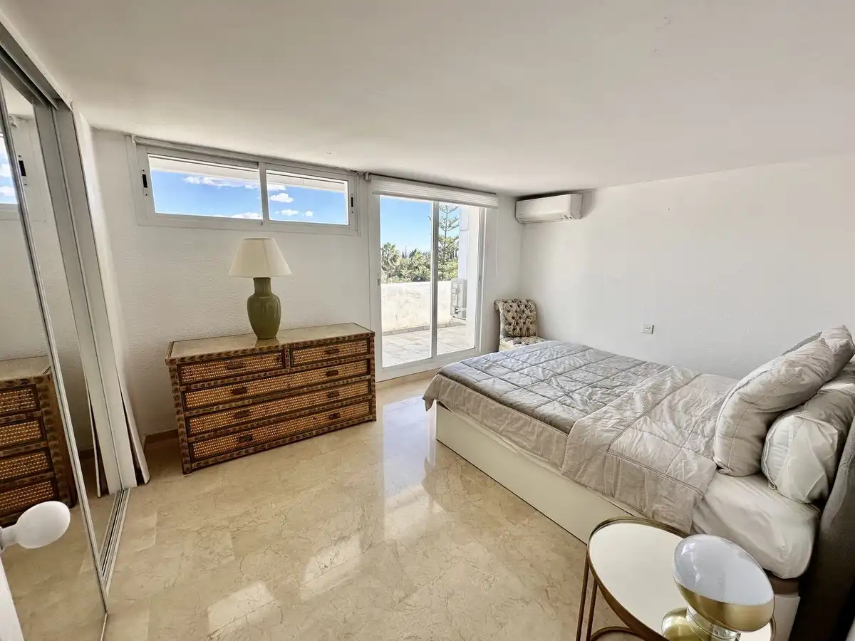 Apartament amb terrassa en venda a Milla de Oro, imagen 16