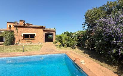 Jardí de Casa o xalet en venda en Peralada amb Aire condicionat, Calefacció i Jardí privat