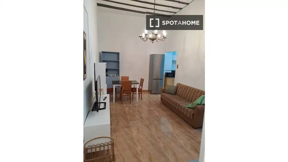 Room in Alameda - Mentidero - Teatro Falla
