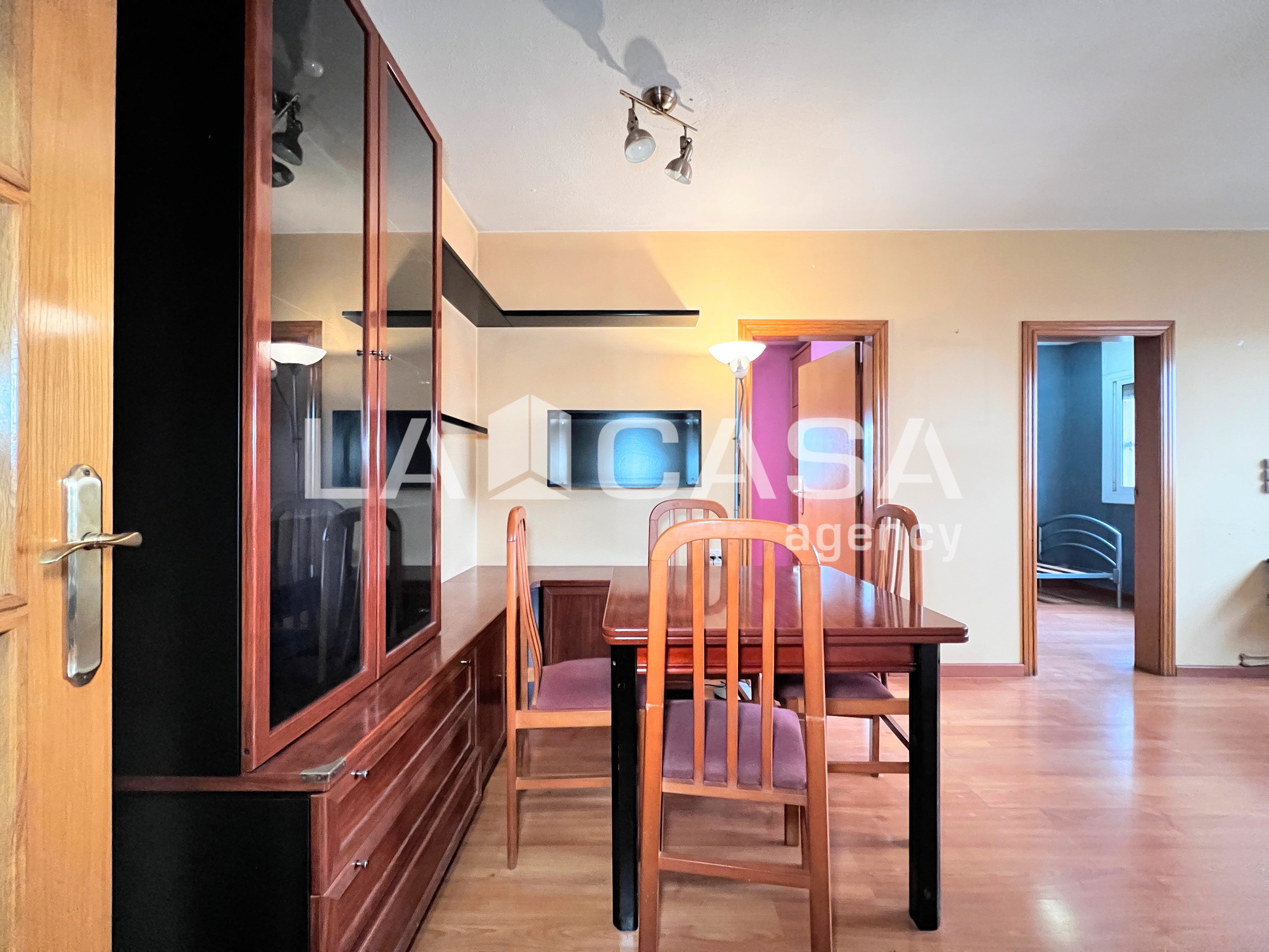 Flat for sale in Llefià, Artigues - Llefià