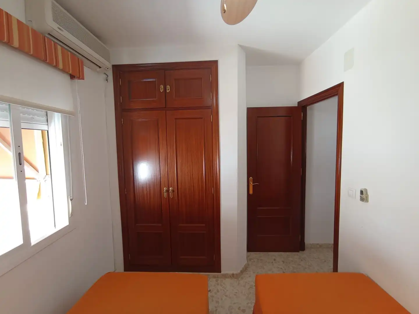 Habitación de Piso en venta en Chipiona con Calefacción