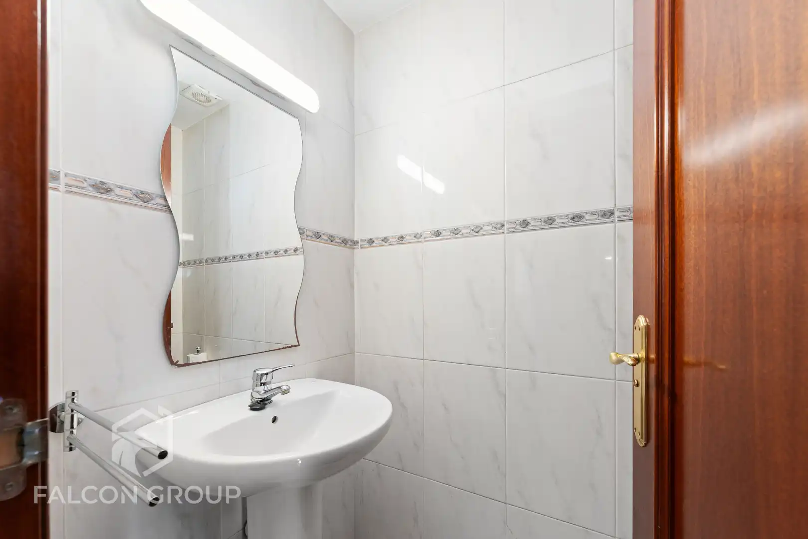 Bany de Casa o xalet en venda en Vilanova i la Geltrú amb Terrassa, Moblat i Balcó
