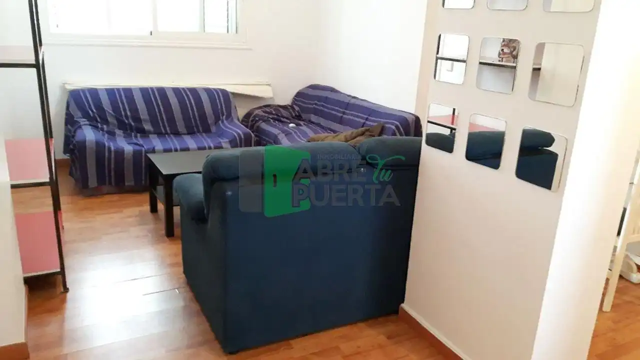 Sala d'estar de Planta baixa en venda en Ourense Capital  amb Calefacció i Traster