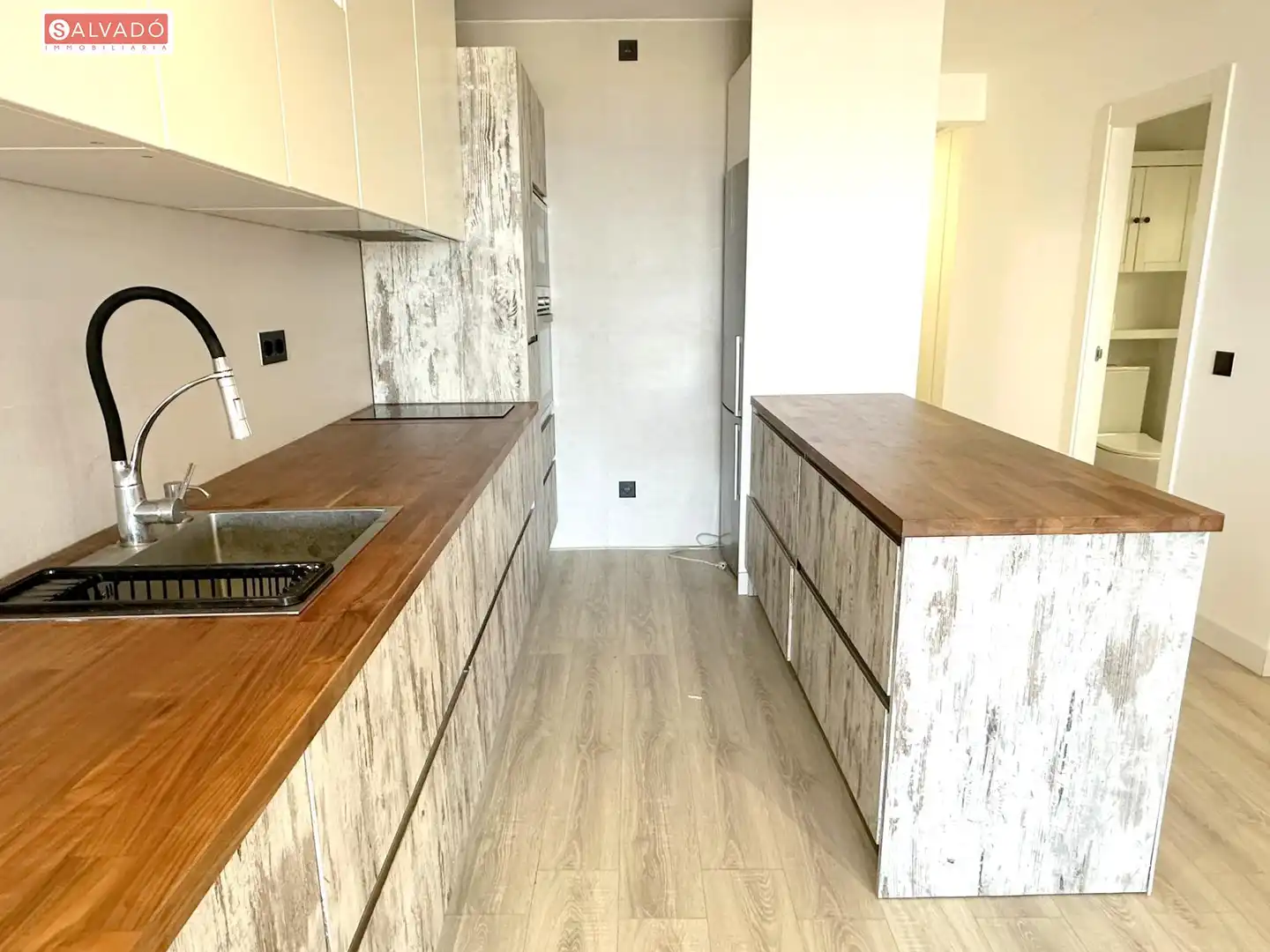 Cocina de Piso en venta en Vilanova i la Geltrú con Aire acondicionado, Calefacción y Parquet