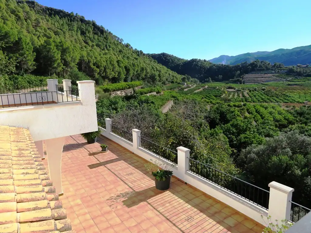 Terrassa de Casa o xalet en venda en L'Atzúbia amb Jardí privat, Terrassa i Traster