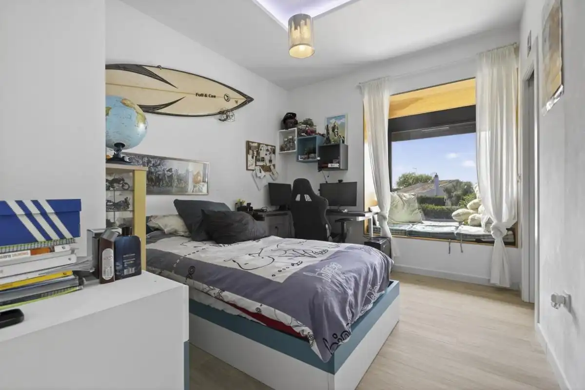 Habitación de Casa o chalet en venta en Bormujos con Aire acondicionado, Calefacción y Jardín privado