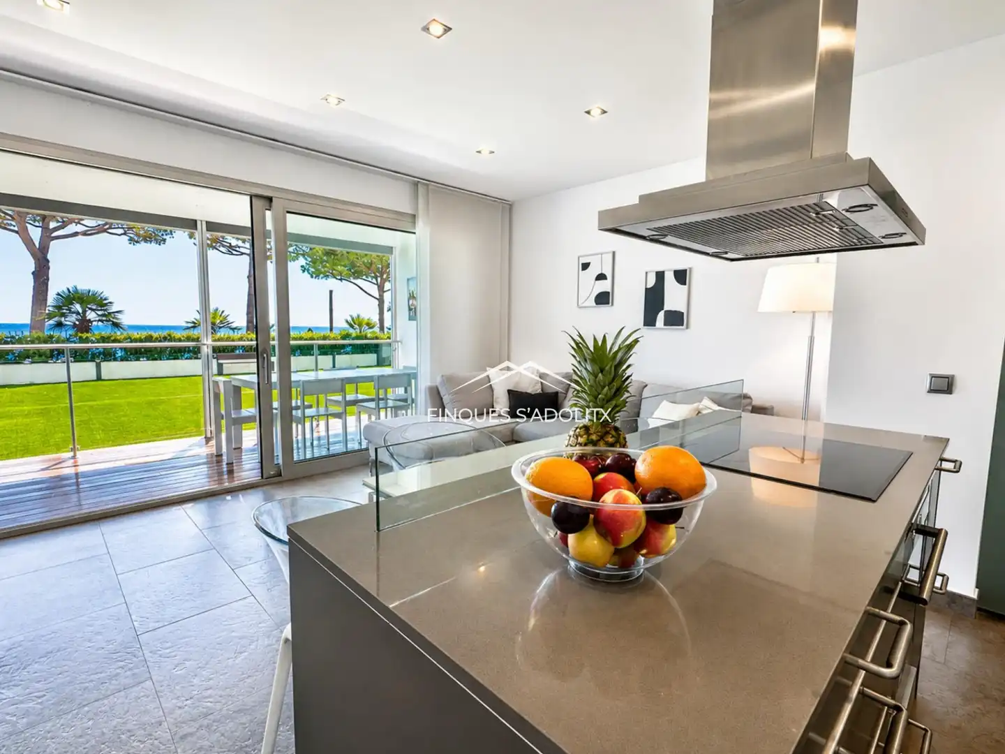 Kitchen of Flat for sale in Castell d'Aro, Platja d'Aro i s'Agaró  with Air Conditioner, Heating and Private garden
