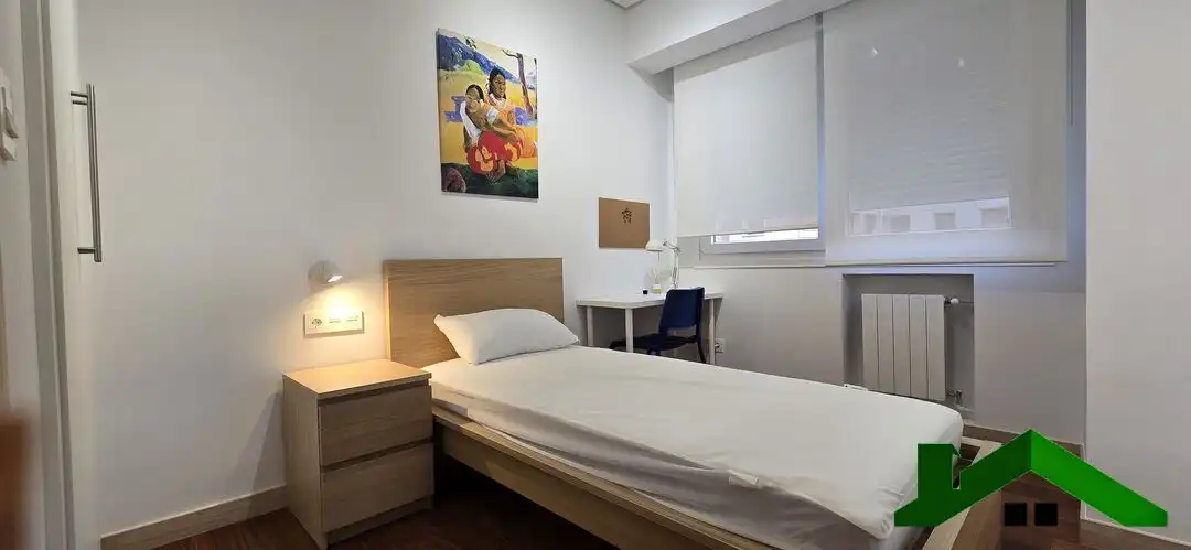 Habitación de Piso de alquiler en Bilbao  con Calefacción, Terraza y Horno