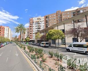 Vista exterior de Pis en venda en  Valencia Capital amb Aire condicionat i Calefacció