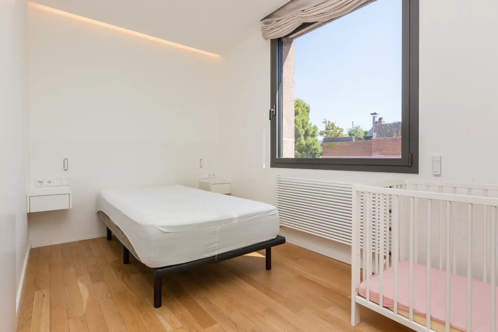 Dormitori de Àtic de lloguer en Barcelona amb Aire condicionat, Calefacció i Parquet