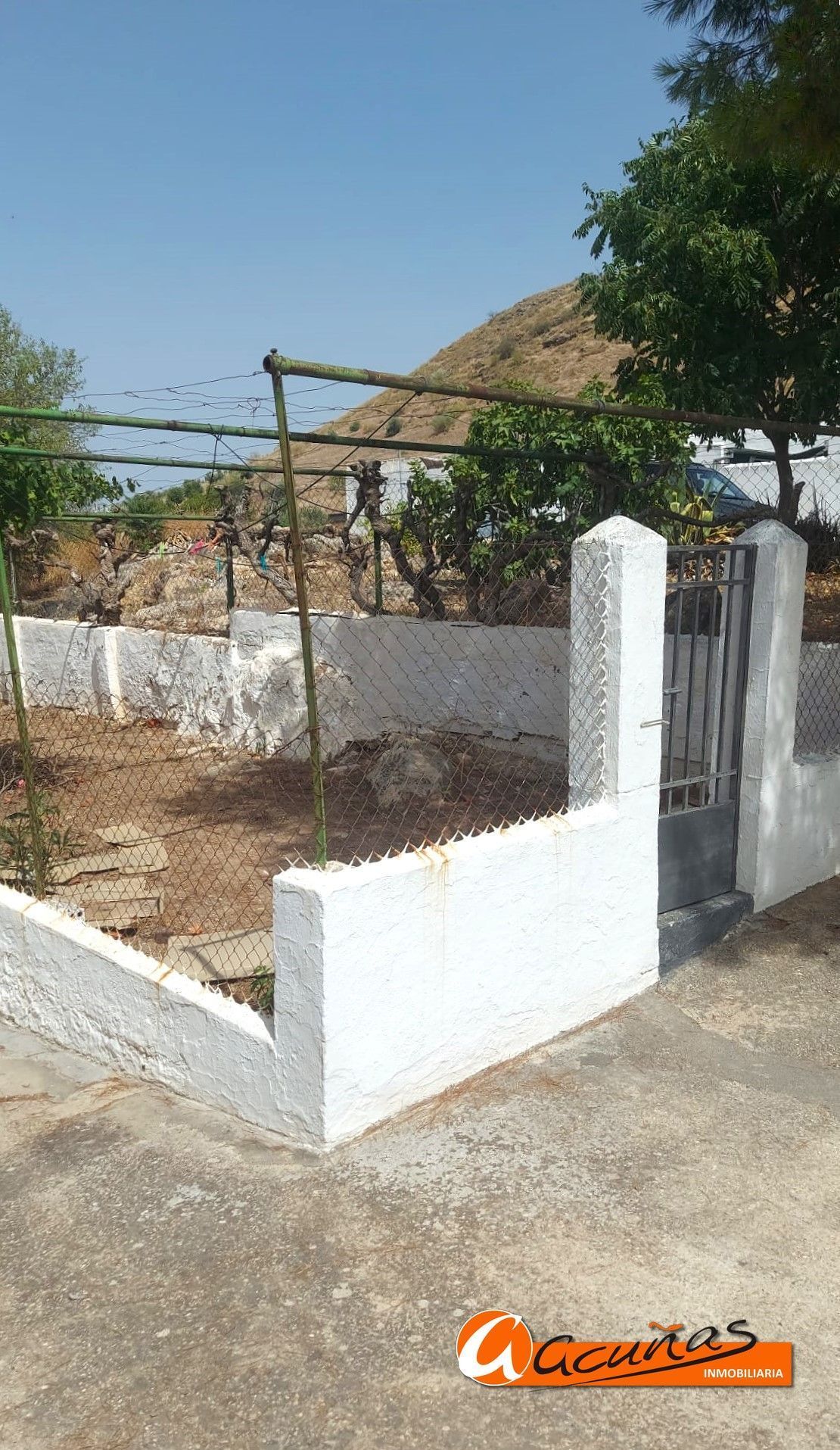 Single-family semi-detached for sale in Villanueva de Algaidas  with Storage room