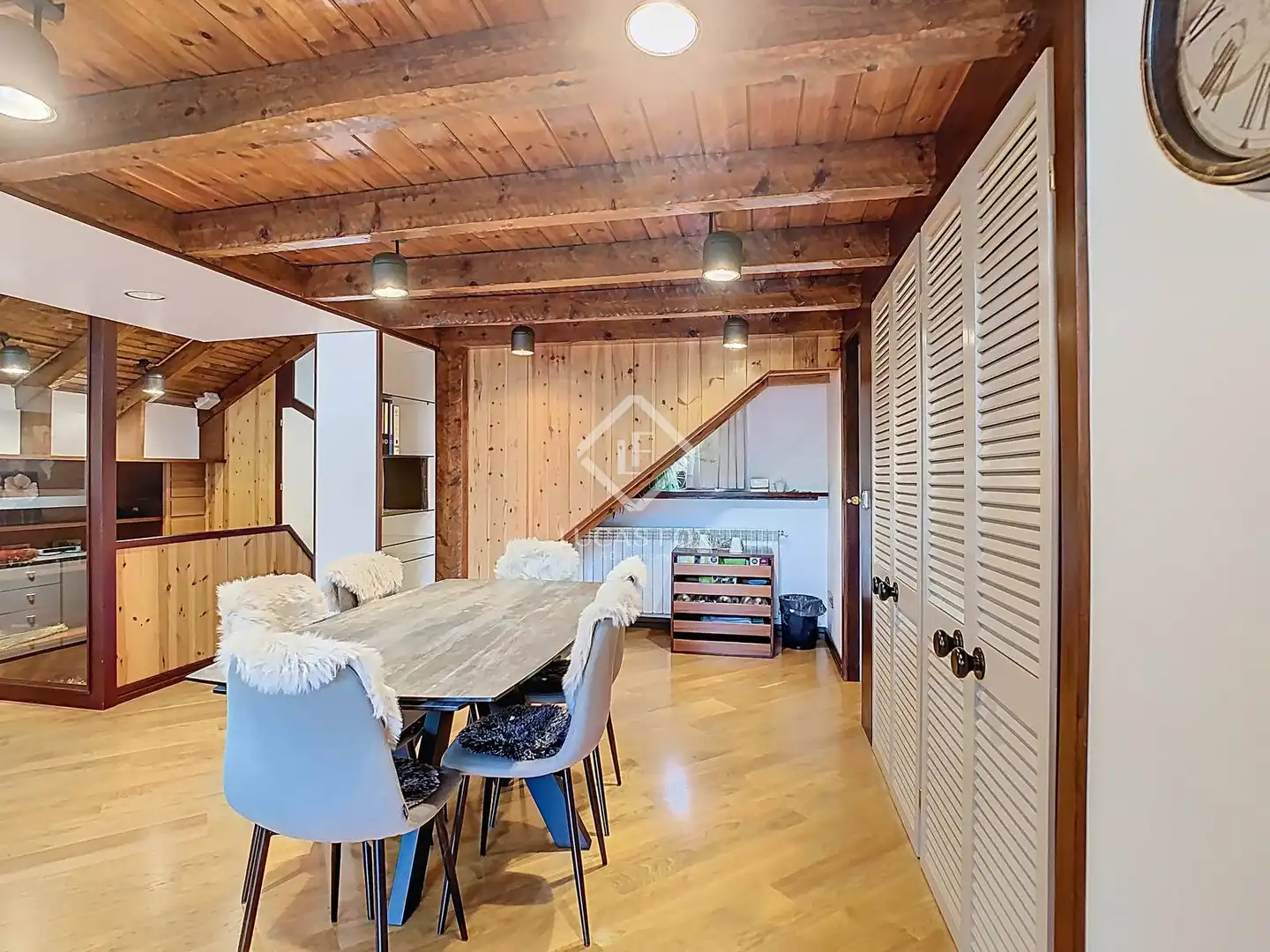 Comedor de Piso en venta en Ordino con Calefacción, Parquet y Terraza