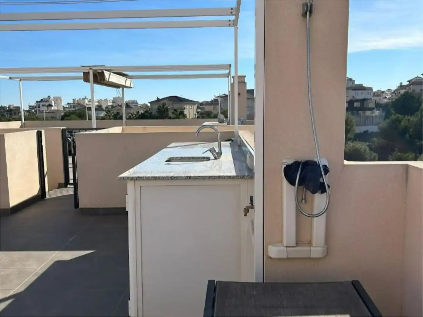 Terrasse von Wohnung zum Verkauf in Orihuela mit Klimaanlage, Schwimmbad und Balkon