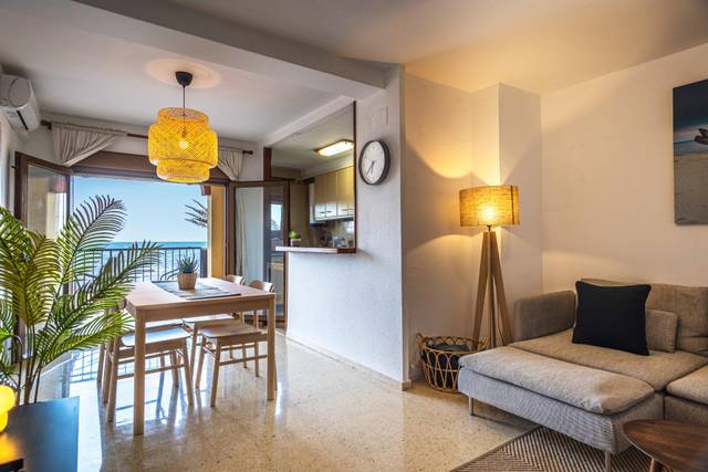 Apartamento en Alquiler en  PEIXETS, 2 en Port Saplaya