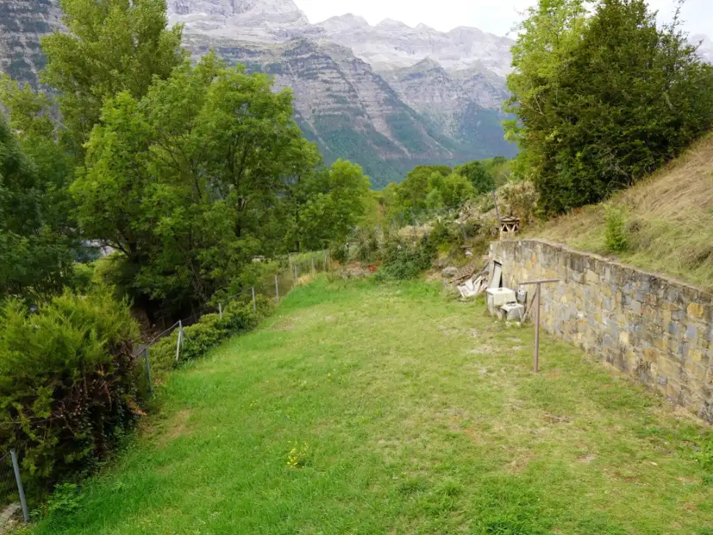 Jardí de Casa o xalet en venda en Bielsa