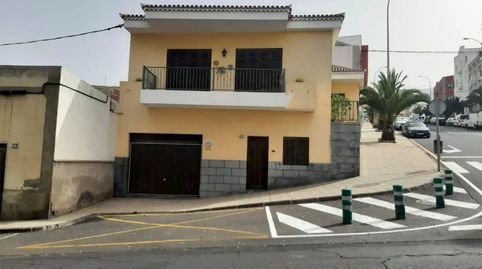 Foto 4 de Casa o chalet en venta en Calle Pérez Galdós, 20, Casco Urbano, Adeje