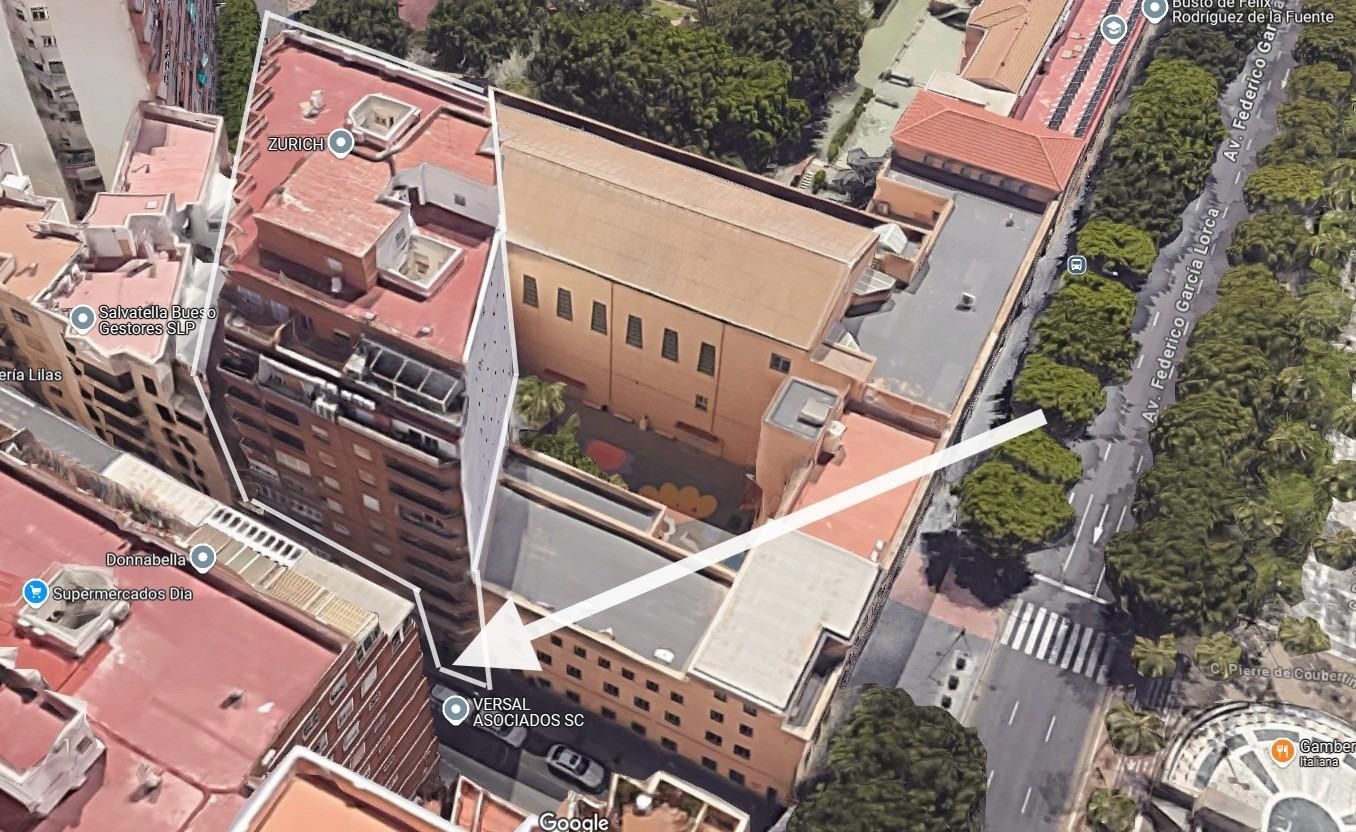 Vista exterior de Pis en venda en  Almería Capital amb Terrassa