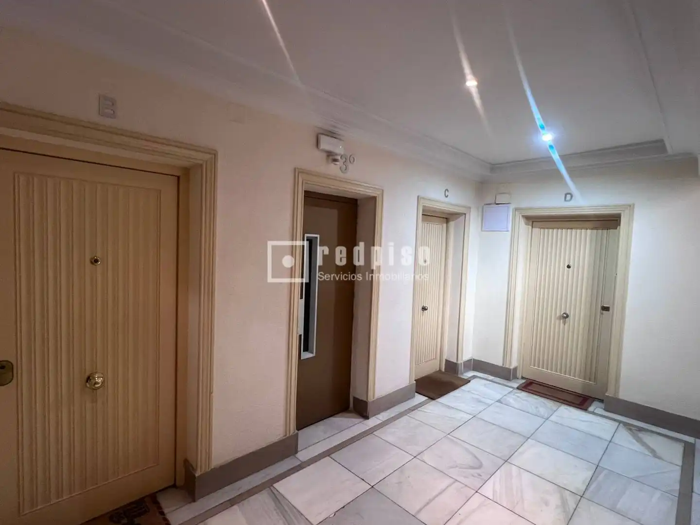 Piso en venta en de Azcona, Guindalera