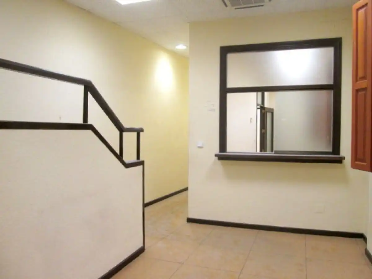 Office space with lift to rent in Calle SAN JUAN DE DIOS, imagen 9