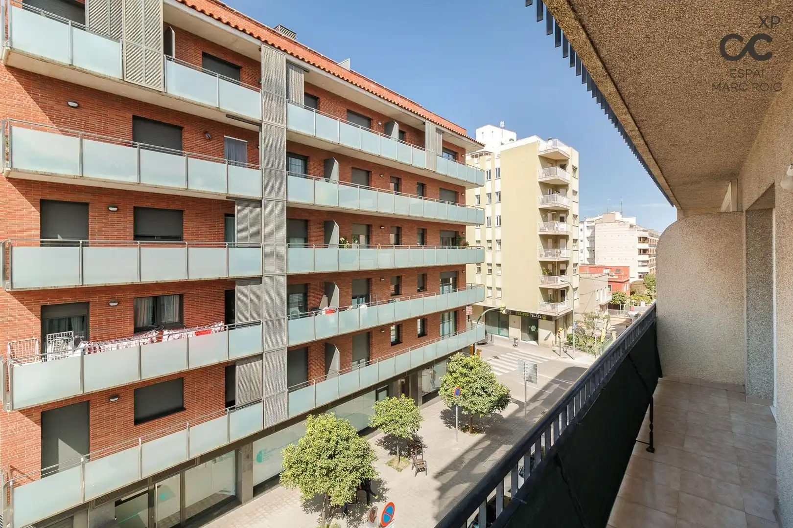 Außenansicht von Wohnung zum Verkauf in Figueres mit Heizung, Parkett und Abstellraum