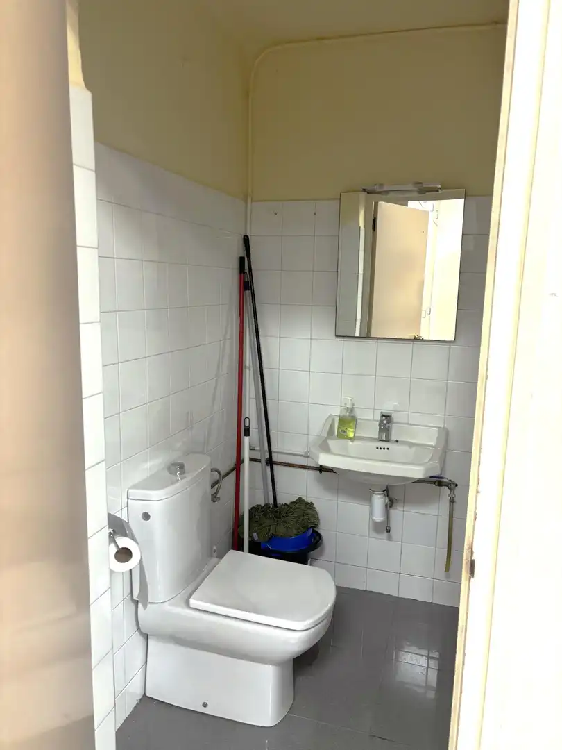 Badezimmer von Geschaftsraum zur Miete in Castellar del Vallès