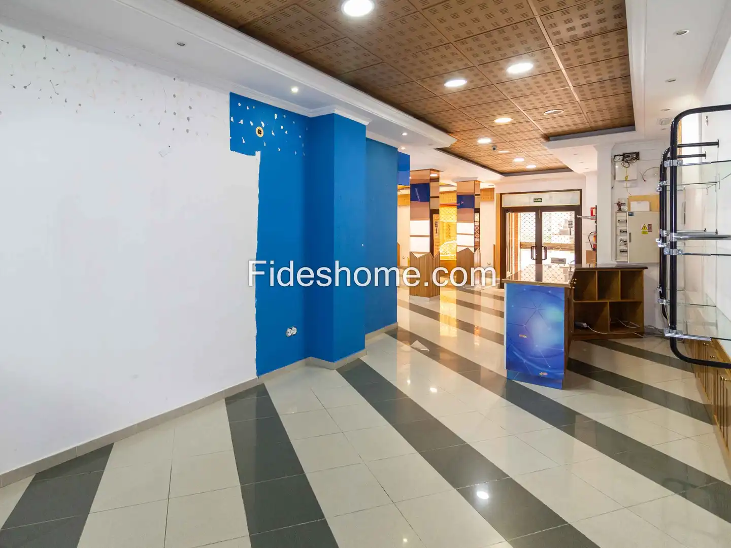 Local comercial en venda a Calle Comandante Lázaro 2, imagen 17