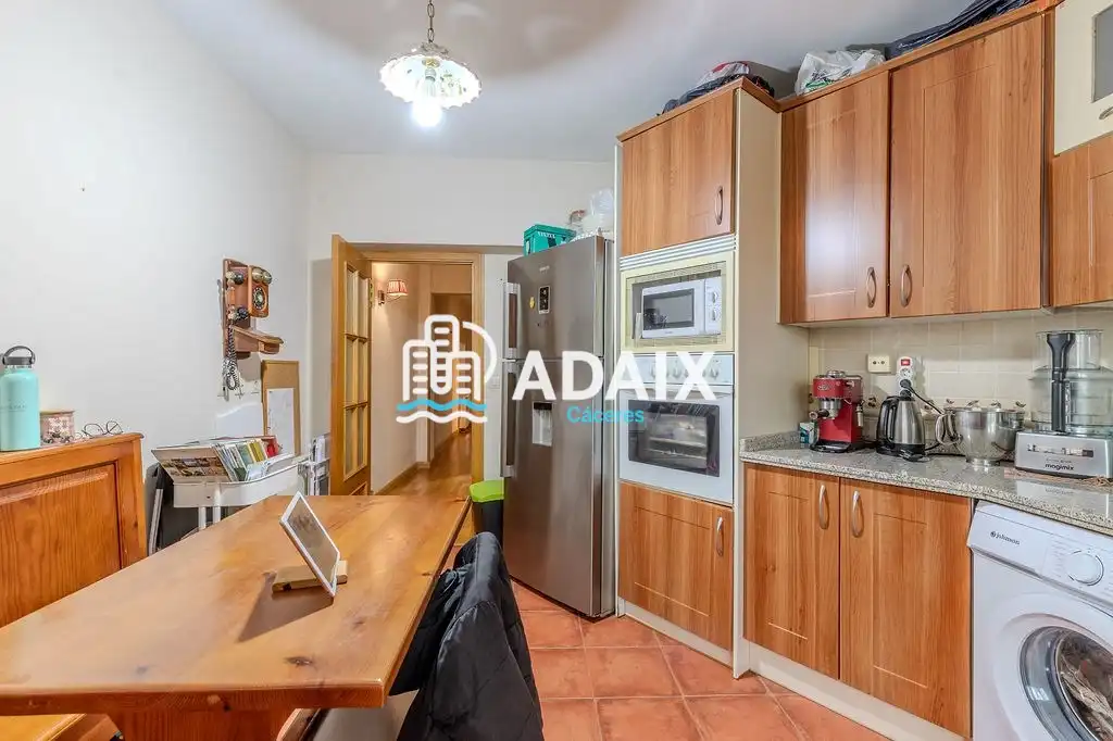Jardín de Piso en venta en Cáceres con Aire acondicionado y Calefacción